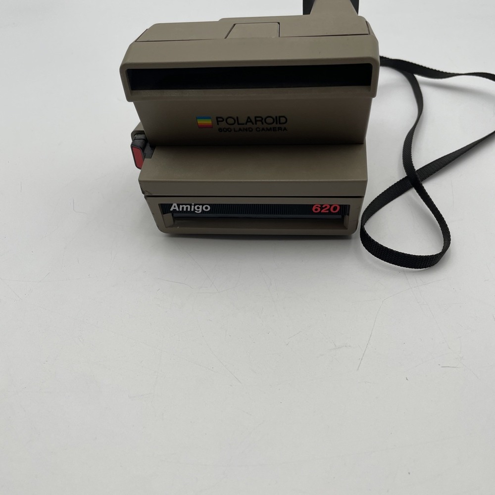 Vintage Polaroid Amigo 620 Land Camera Beige Built-In Flash Auto Exposure